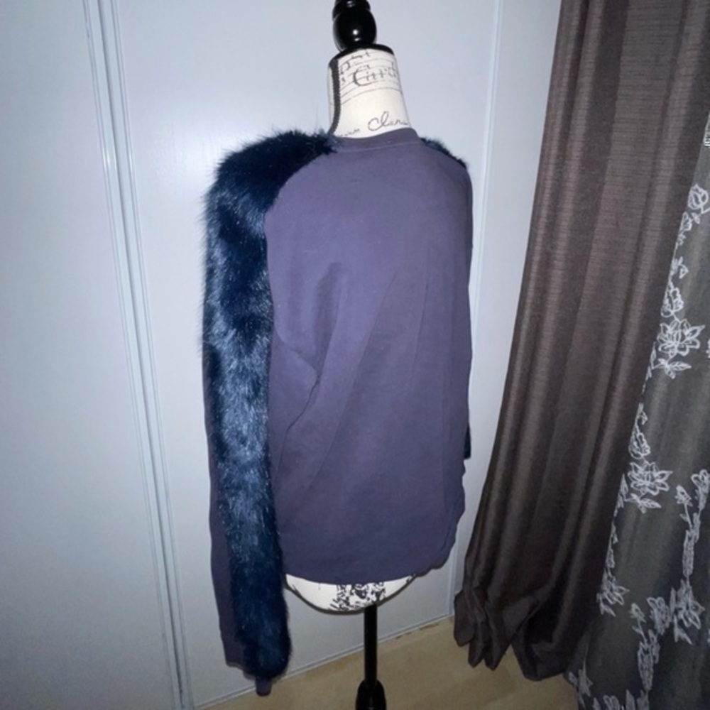 ZARA Plush Sweatshirt pullover faux fur sleeves navy blue S Gently Preloved - Picture 7 of 11